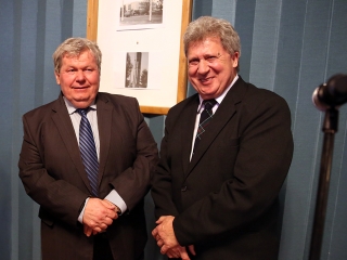 Gombos István kiállítása Pakson - fotó: Sándor Judit