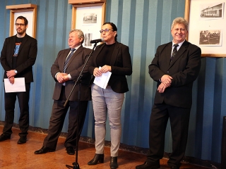 Gombos István kiállítása Pakson - fotó: Sándor Judit