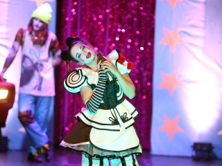 Táncirkusz - Premier a Bartókban - fotó: Sándor Judit