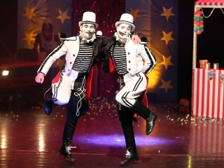 Táncirkusz - Premier a Bartókban - fotó: Sándor Judit