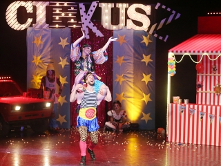 Táncirkusz - Premier a Bartókban - fotó: Sándor Judit