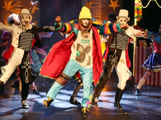 Táncirkusz - Premier a Bartókban - fotó: Sándor Judit