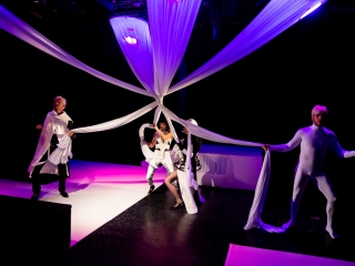 Társak - Premier a Bartókban - fotó: Ónodi Zoltán