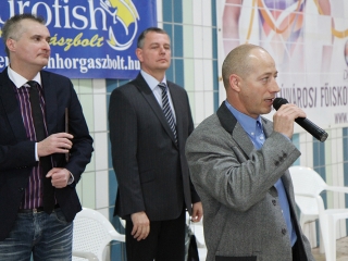 Aranyüst - fotó: Sándor Judit