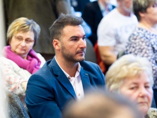 Könyvbemutató a könyvtárban - fotó: Ónodi Zoltán