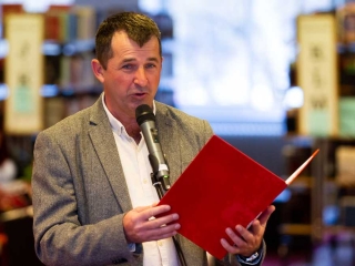 Könyvbemutató a könyvtárban - fotó: Ónodi Zoltán