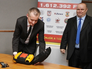 Életmentő összefogás - fotó: Sándor Judit