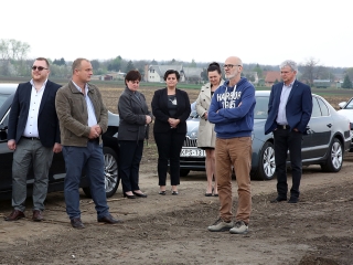 Nagyvenyimi fejlesztések - Településbejárás - fotó: Sándor Judit