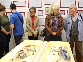 Kiállítás a múzeumban - A rács két oldalán - fotó: Sándor Judit