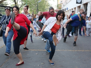 Hülye járás Dunaújváros 2019 - fotó: Sándor Judit