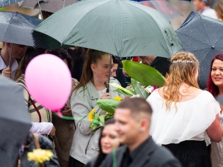 A Lorántffy iskola diákjainak ballagása a főtéren - fotó: Ónodi Zoltán