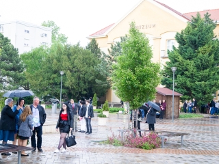 A Lorántffy iskola diákjainak ballagása a főtéren - fotó: Ónodi Zoltán