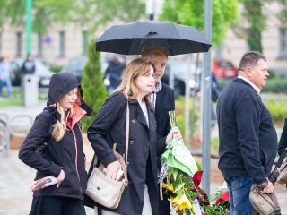 A Lorántffy iskola diákjainak ballagása a főtéren - fotó: Ónodi Zoltán