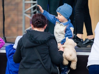 A Lorántffy iskola diákjainak ballagása a főtéren - fotó: Ónodi Zoltán