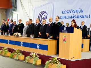 Diplomaátadó az egyetemen (2019) - fotó: Ónodi Zoltán