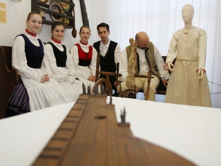 Kedermagtól a textilig - fotó: Sándor Judit