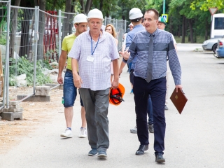 Uszodafelújítás - Polgármesteri bejárás - fotó: Ónodi Zoltán