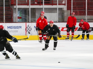 DAB első jeges edzés - fotó: Ónodi Zoltán