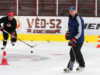 DAB első jeges edzés - fotó: Ónodi Zoltán