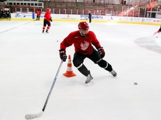 DAB első jeges edzés - fotó: Ónodi Zoltán