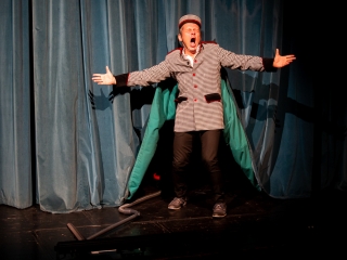 Bolha a fülbe - Évadnyitó premier a Bartókban  - fotó: Ónodi Zoltán