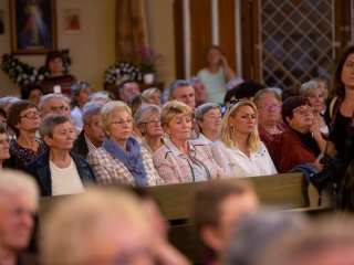 Mága Zoltán koncertje a templomban - fotó: Ónodi Zoltán