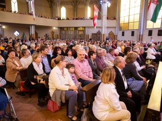 Mága Zoltán koncertje a templomban - fotó: Ónodi Zoltán