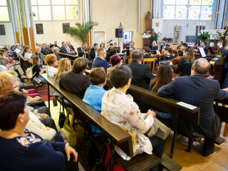 Mága Zoltán koncertje a templomban - fotó: Ónodi Zoltán