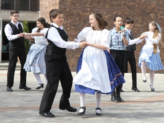 Háromszáz tehetség - fotó: Sándor Judit