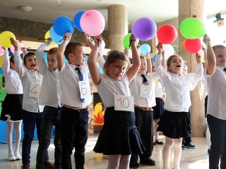 Elsősavató a Szabó Magda iskolában - fotó: Sándor Judit