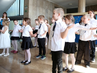 Elsősavató a Szabó Magda iskolában - fotó: Sándor Judit