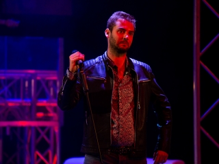 Tied a világ - Premier a Bartókban - fotó: Ónodi Zoltán