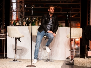 Tied a világ - Premier a Bartókban - fotó: Ónodi Zoltán