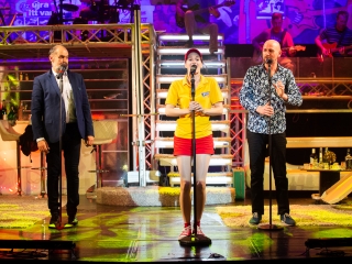 Tied a világ - Premier a Bartókban - fotó: Ónodi Zoltán