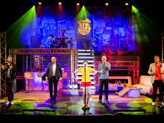 Tied a világ - Premier a Bartókban - fotó: Ónodi Zoltán