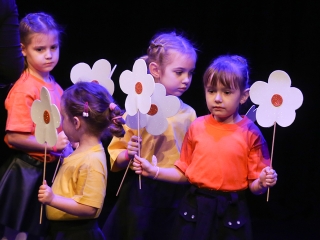 A Dunaújvárosi Óvoda Gálaestje - fotó: Sándor Judit