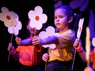 A Dunaújvárosi Óvoda Gálaestje - fotó: Sándor Judit