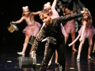 A Dunaújvárosi Óvoda Gálaestje - fotó: Sándor Judit