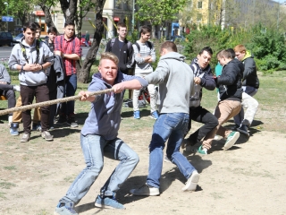 Kötélhúzás a Mukinál - Dunaferr Hét - fotó: Ónodi Zoltán