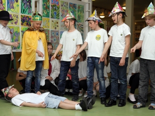 Rajzkiállítás az Arany Iskolában - fotó: Sándor Judit