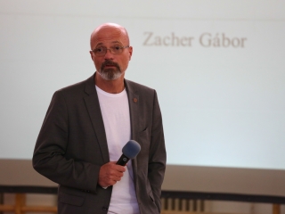 Zacher Gábor a Rudasban - fotó: Ónodi Zoltán