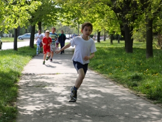 Petőfi iskolások futóversenye - fotó: Ónodi Zoltán