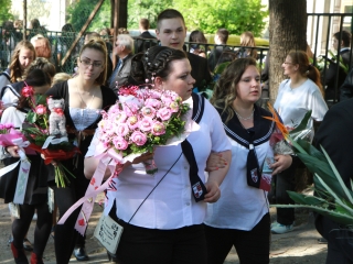 Ballagás: Kereskedelmi iskola - fotó: Ónodi Zoltán