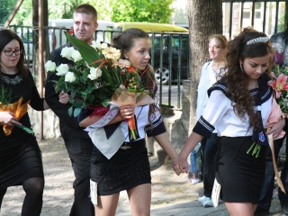 Ballagás: Kereskedelmi iskola - fotó: Ónodi Zoltán