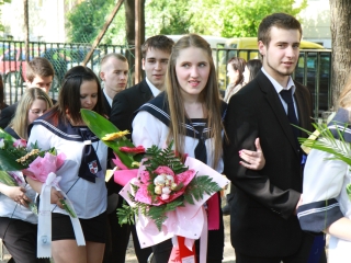 Ballagás: Kereskedelmi iskola - fotó: Ónodi Zoltán