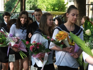 Ballagás: Kereskedelmi iskola - fotó: Ónodi Zoltán