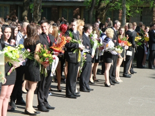 Ballagás: Kereskedelmi iskola - fotó: Ónodi Zoltán