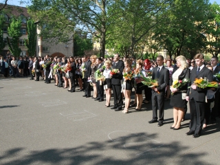 Ballagás: Kereskedelmi iskola - fotó: Ónodi Zoltán