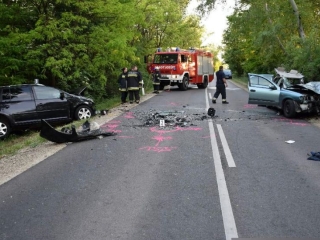 Brutális baleset Nagyvenyimnél - extra képtár - fotó: 