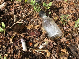 Játszótér-takarítás a Gagarin téren - fotó: 